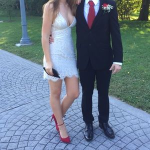 Tobi Nude/white lace bodycon mini dress